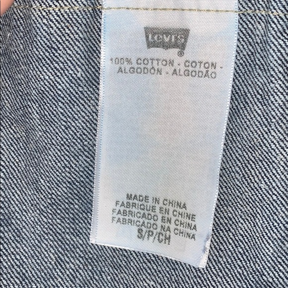 LEVI'S dark wash denim jacket - Picture 5 of 7